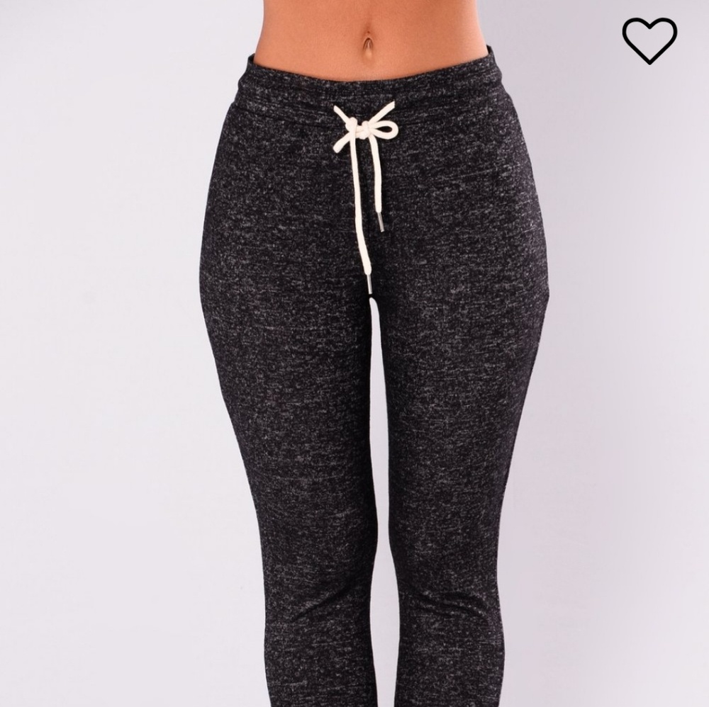 NWOT Fashion Nova Modern Culture Jogger